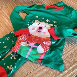 Green Polar Bear Pajama Set NWOT